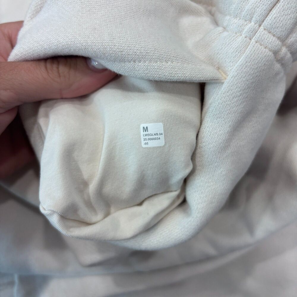 Lululemon Scuba Mid-Rise Oversized Jogger Regular IBone Ivory Size Medium W5GLNS - Picture 7 of 11